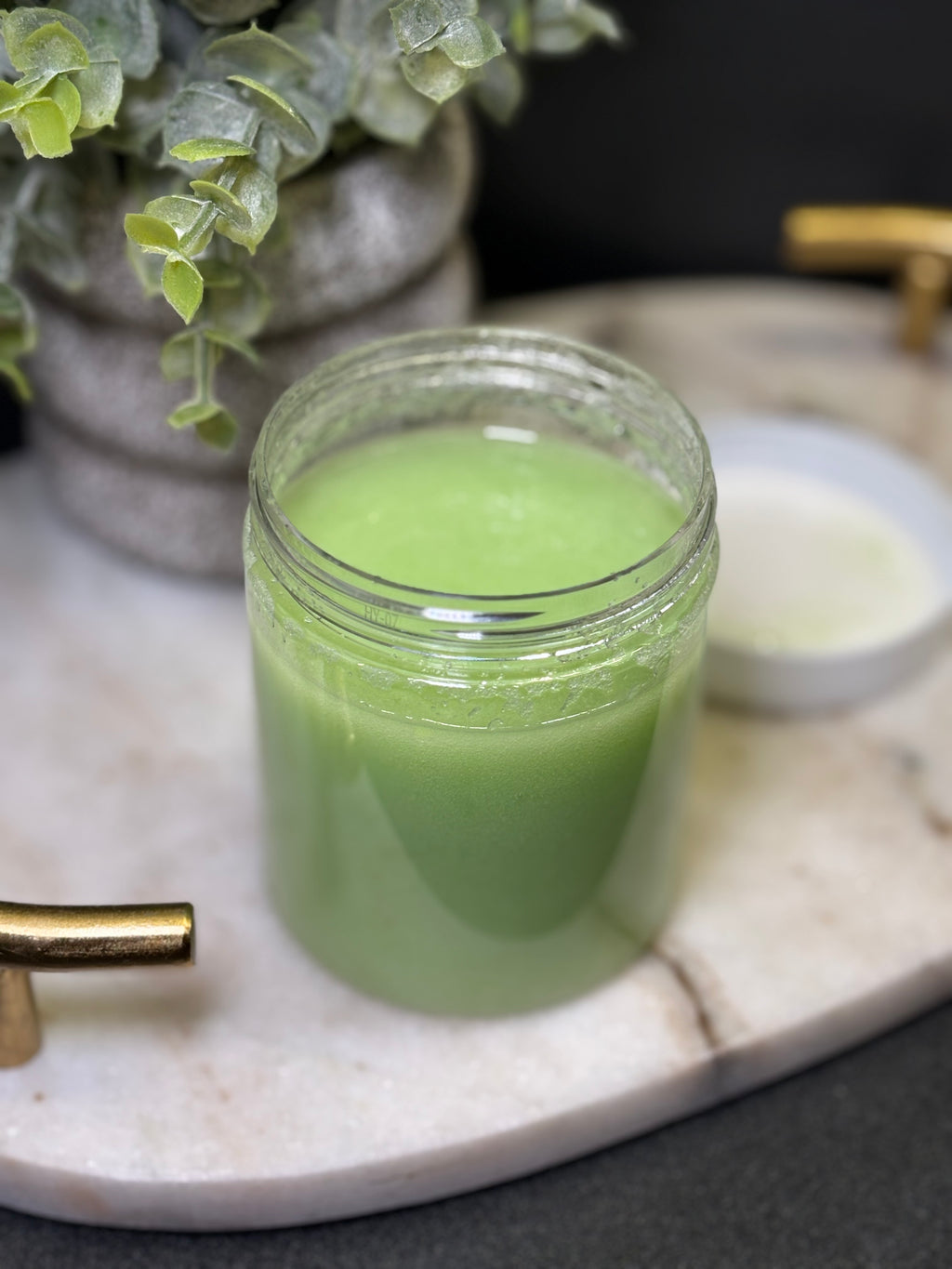 Avocado + Honey body scrub